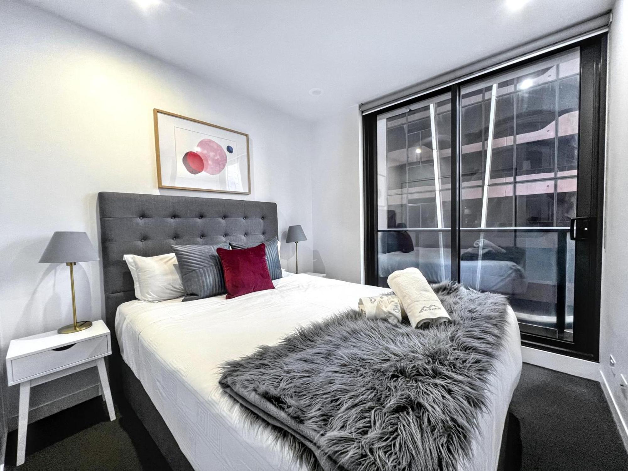My80 Apartment Located In The Inner Of Melbourne Cbd — Photos 2